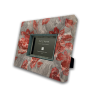 Moderner Bilderrahmen Concrete Rose in Grau mit Rosenmotiv – urbanes Design, ideal für Interior & Wandgestaltung.